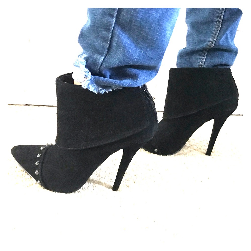 Steve Madden Suede Leather Spiked Booties